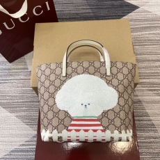 Gucci Shopping Bags